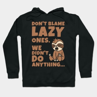 Cute Funny Yawning Lazy Sloth - dark Hoodie